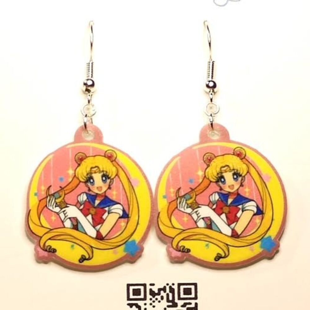 Sailor Moon Earrings-Charm on a Chain-Gold